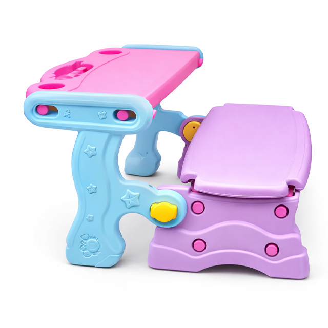 ESCRITORIO PLAS INFANTIL 3 EN 1 COL SURT MEGA AA310000