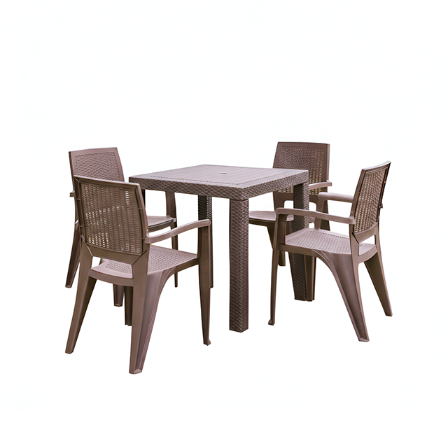 COMBO MESA+4 SILLAS RATAN C/B TACOPLAST